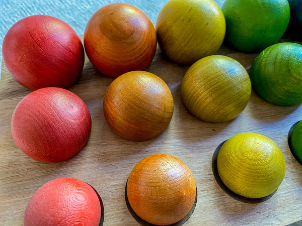 18 Wooden Ball Set