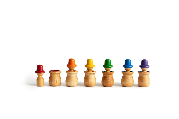 Natural Peg & Cup Set